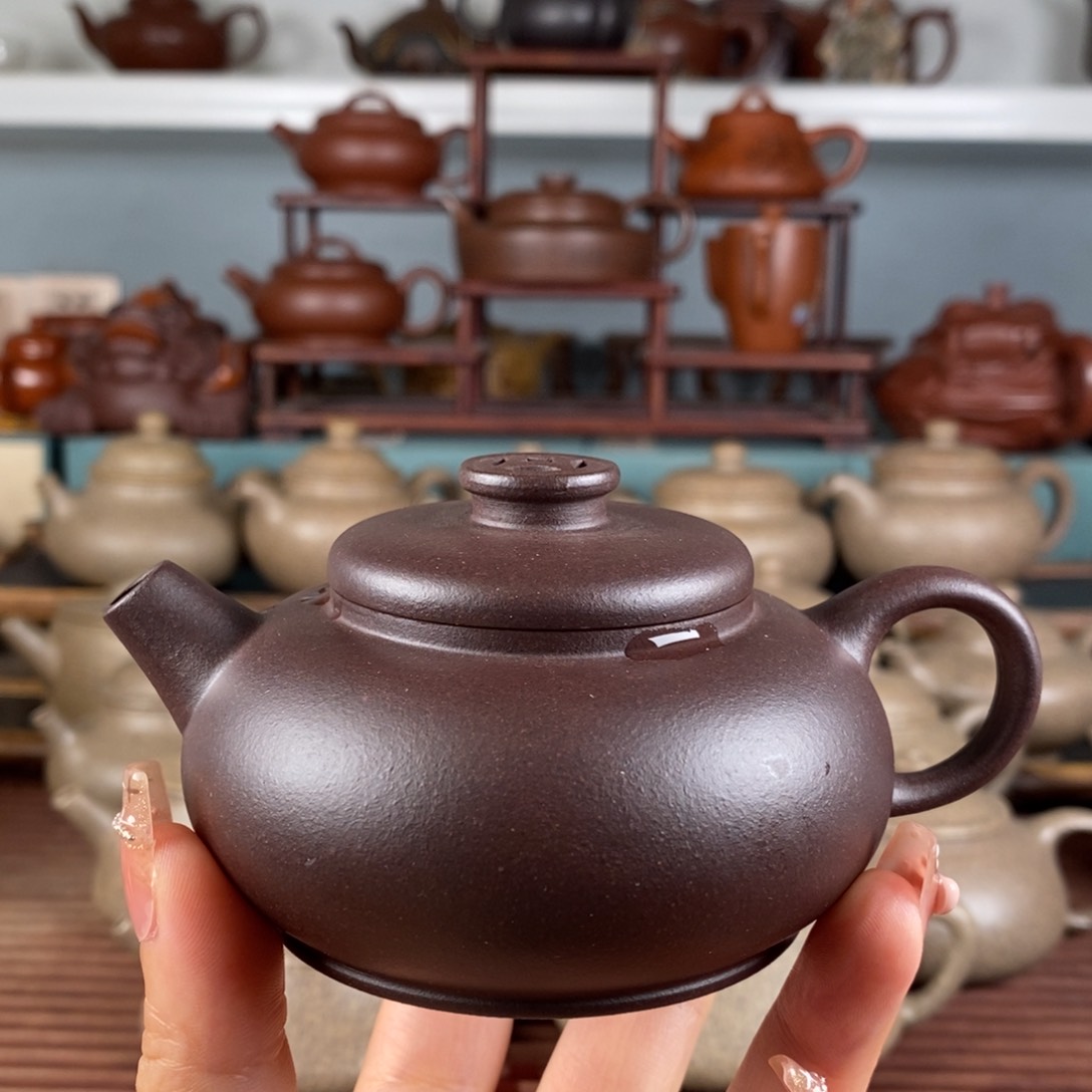 茶壶紫砂紫泥。巨轮。150