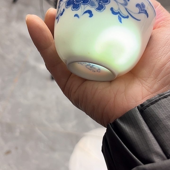 杯官窑群力蓝海棠压手杯