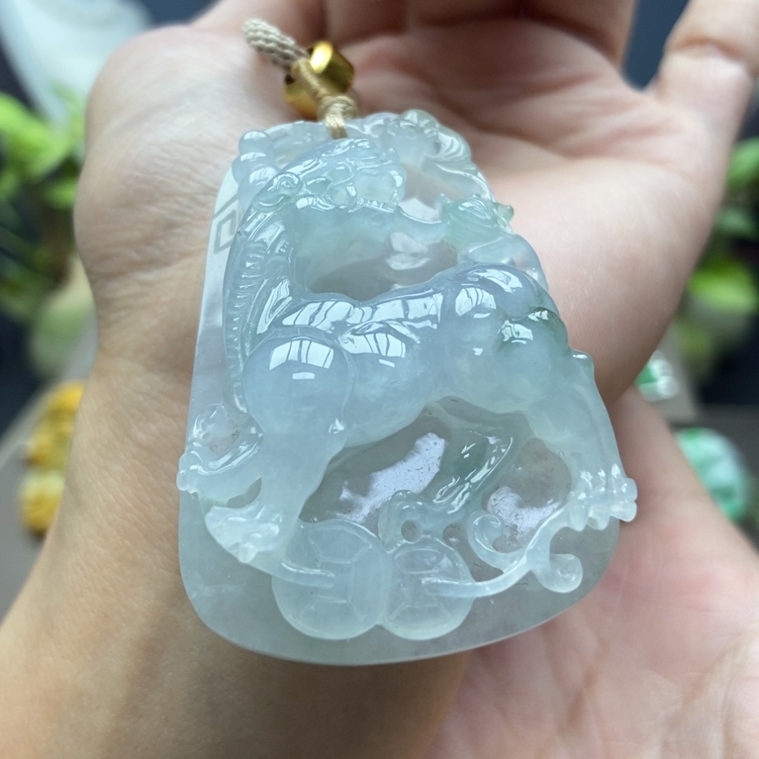 翡翠颈饰未镶嵌吊坠29