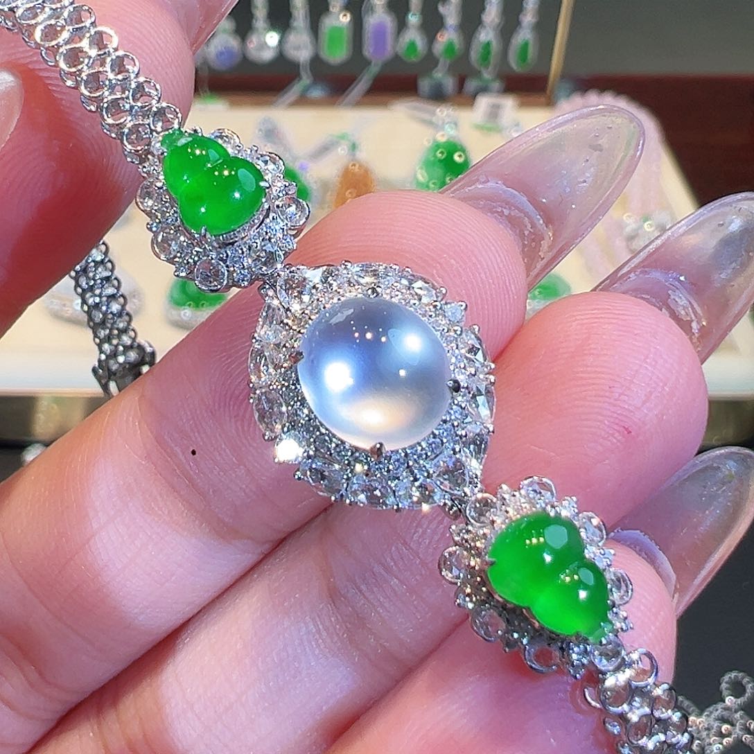 翡翠手链18K金镶嵌翡翠