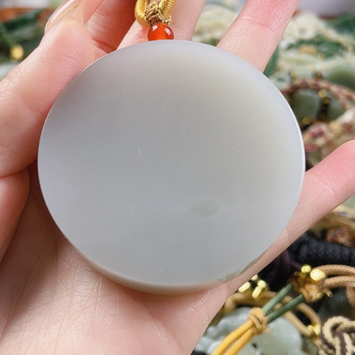 未镶嵌和田玉挂件