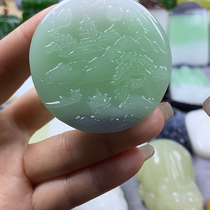 颈饰未镶嵌和田玉