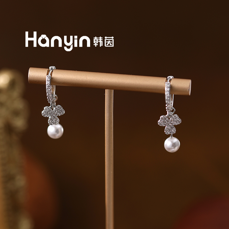 铜合金合成锆石耳饰 满微镶幸运三叶草时尚珠珠耳坠气质耳扣