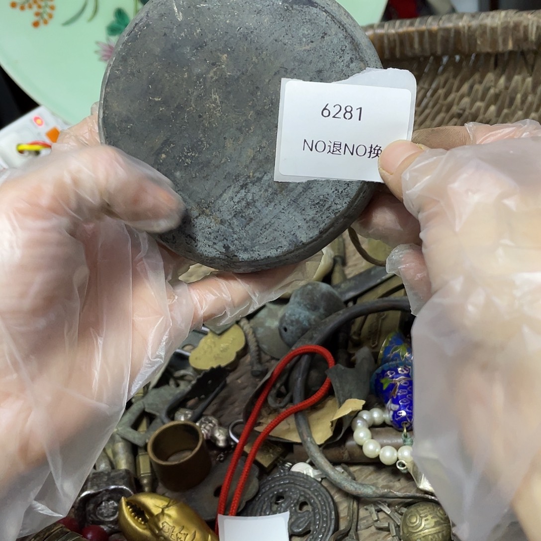 禾***风瓷片6281号工艺品