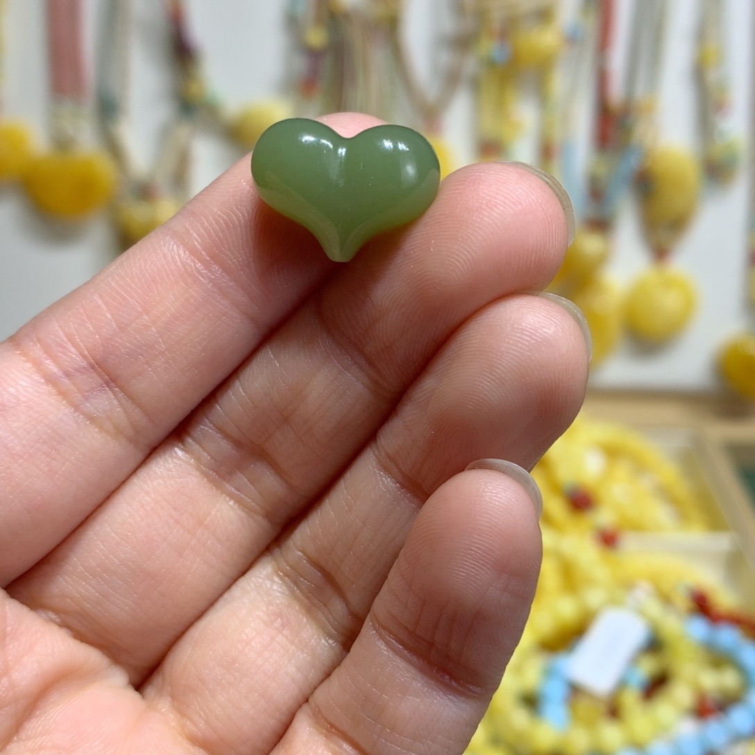 和田玉未镶嵌珠宝半成品配饰