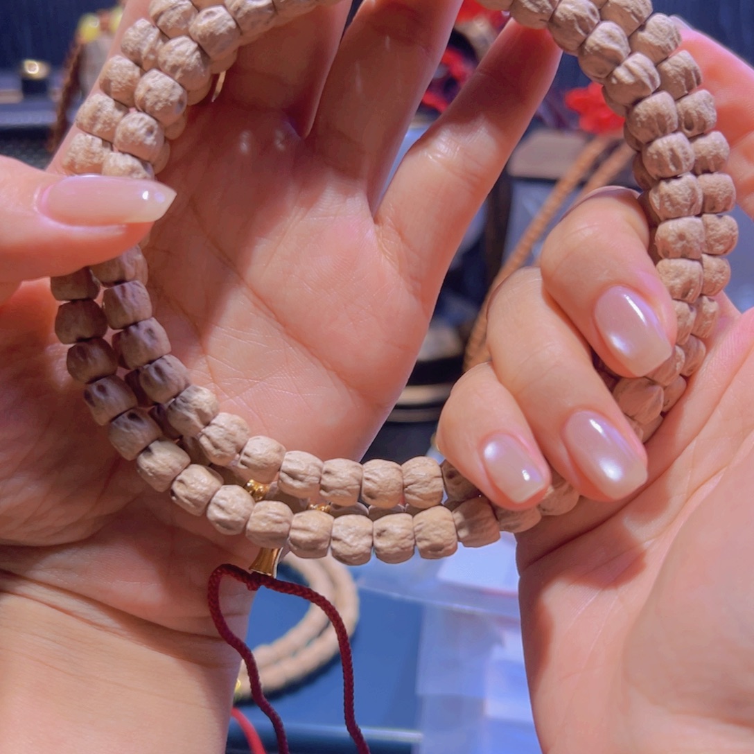 九***梦柏香籽/百香籽吊坠