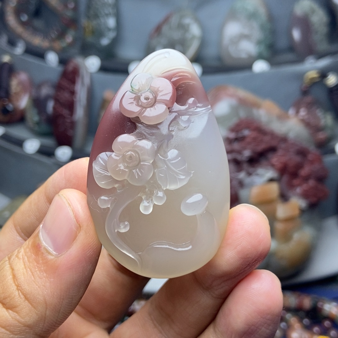 玛瑙/玉髓颈饰未镶嵌