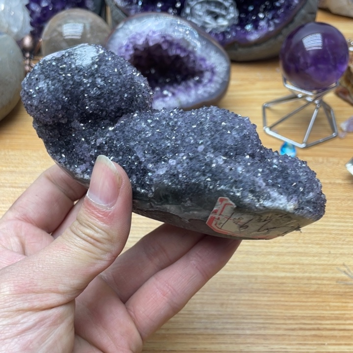 紫晶水晶摆件未镶嵌