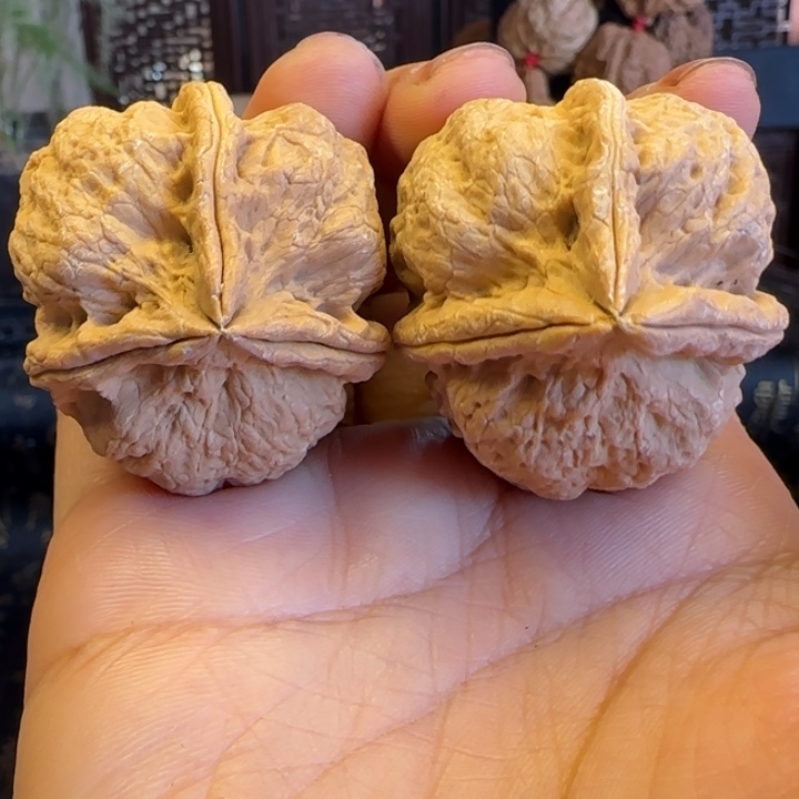 9***1文玩核桃吊坠10有沙眼虚尖不退不换