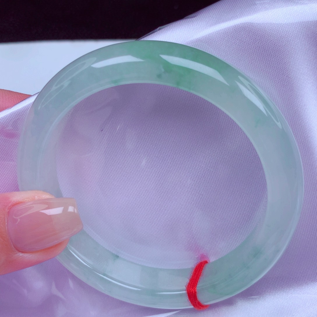 翡翠未镶嵌手镯手镯