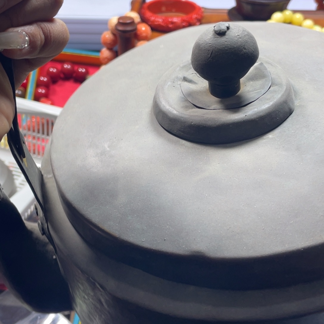 紫砂漏了几个月的水