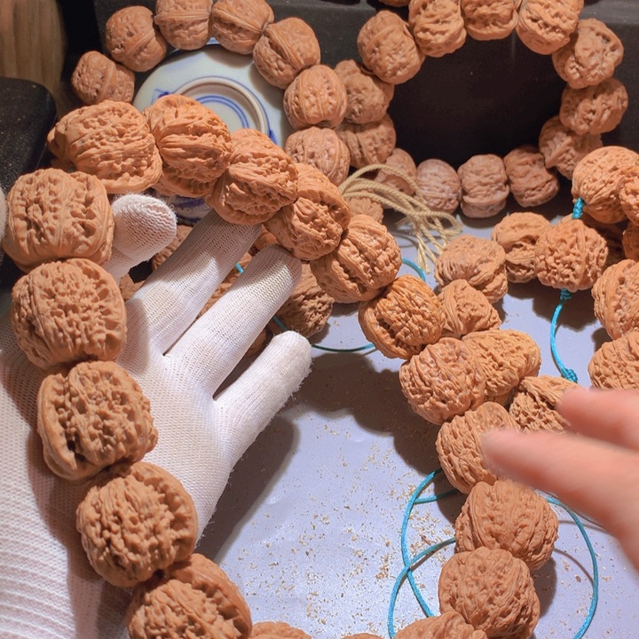 伤***到手串文玩核桃白狮子