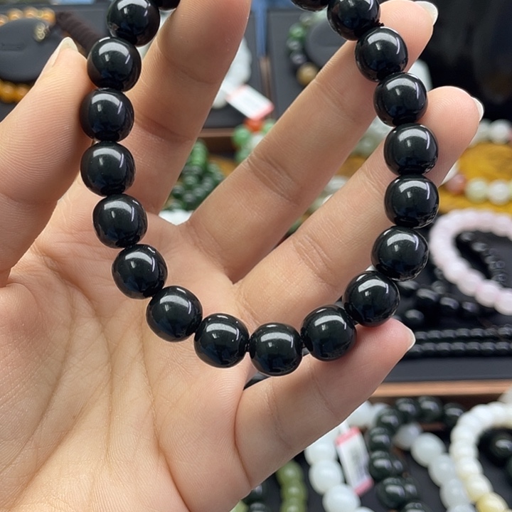 和田玉未镶嵌手串