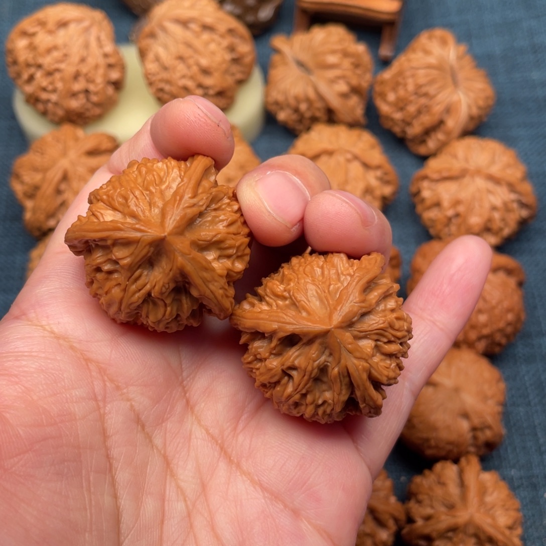 蓝***海把件文玩核桃36玉龙奔全品