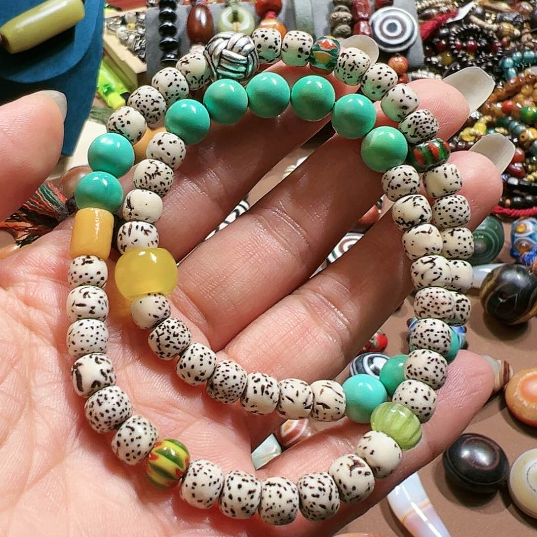 玛瑙/玉髓手串未镶嵌