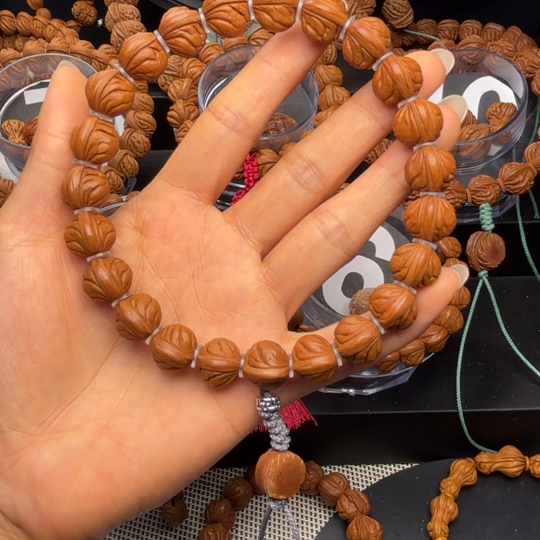 *****手串桃核野生双脊龙13尺寸