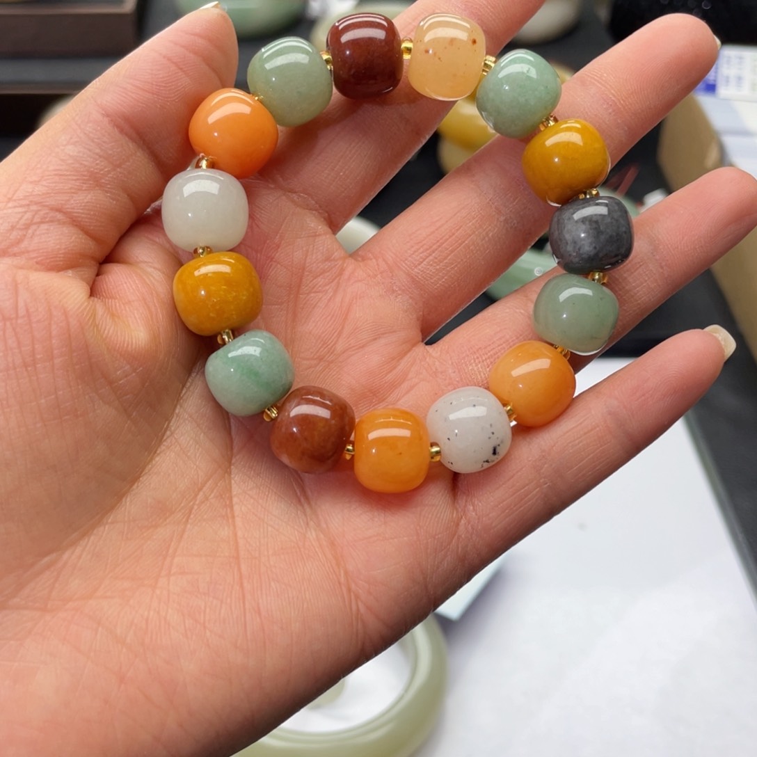 石英质玉未镶嵌手镯