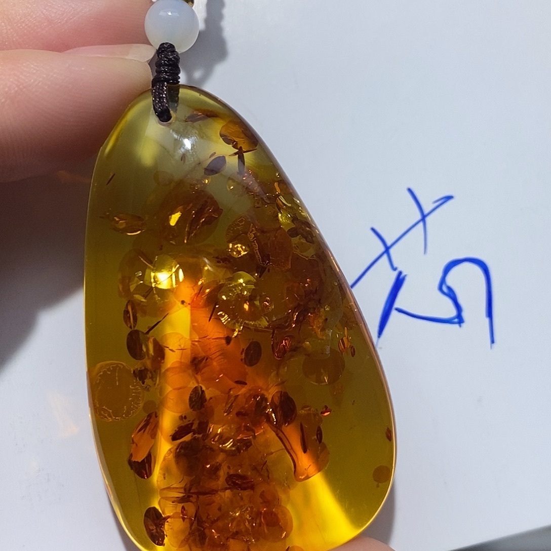 定制琥珀未镶嵌蜜蜡