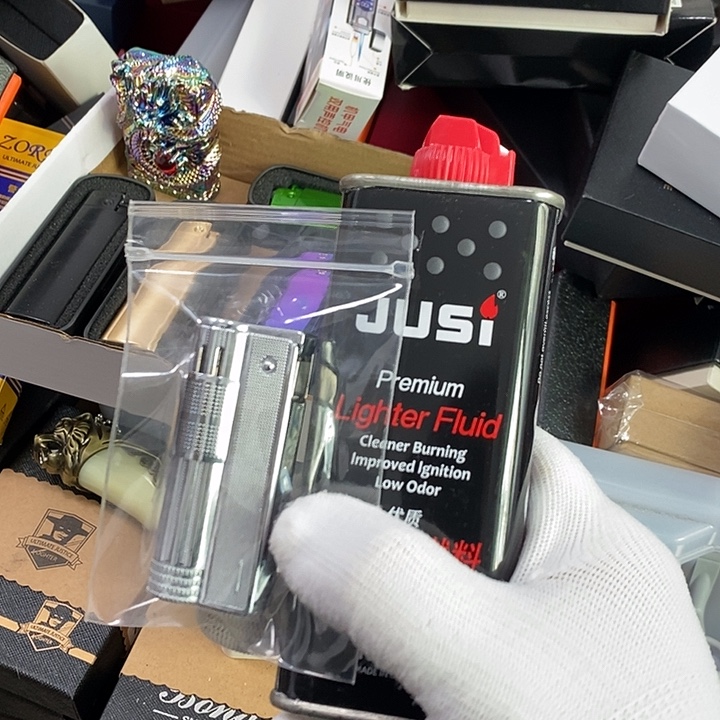 煤油打火机煤油打火机