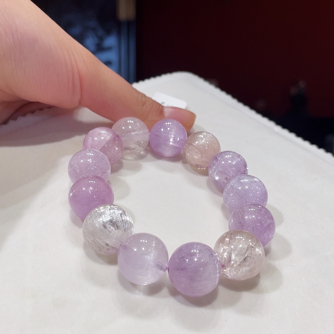 锂辉石1未镶嵌紫锂辉