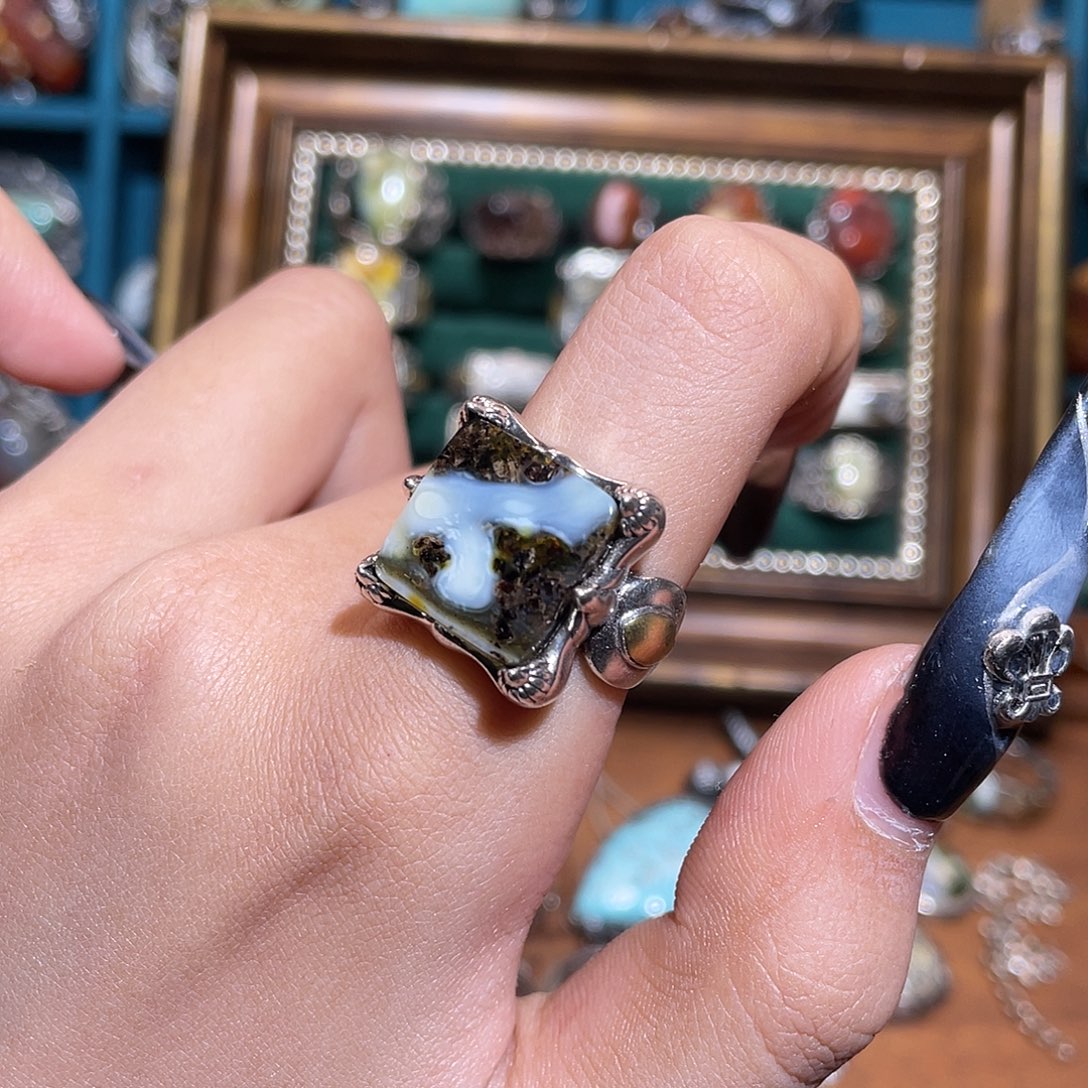 风***光琥珀银S925镶嵌戒指