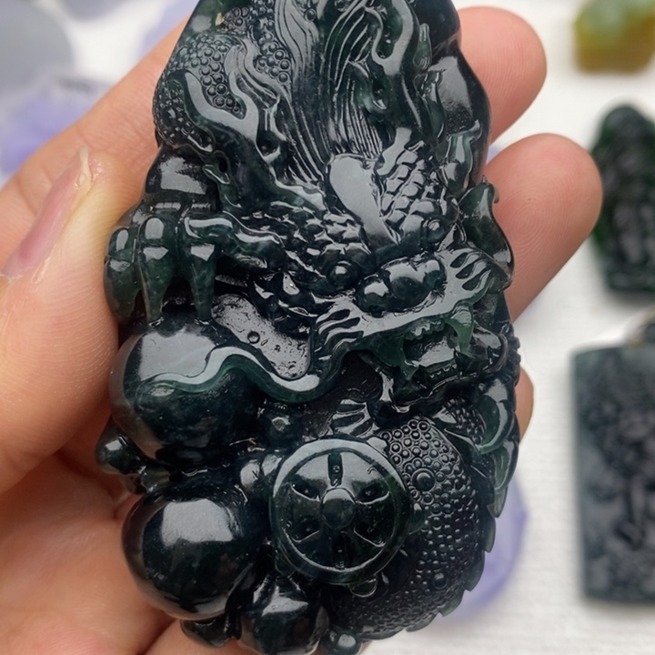 定制翡翠未镶嵌翡翠