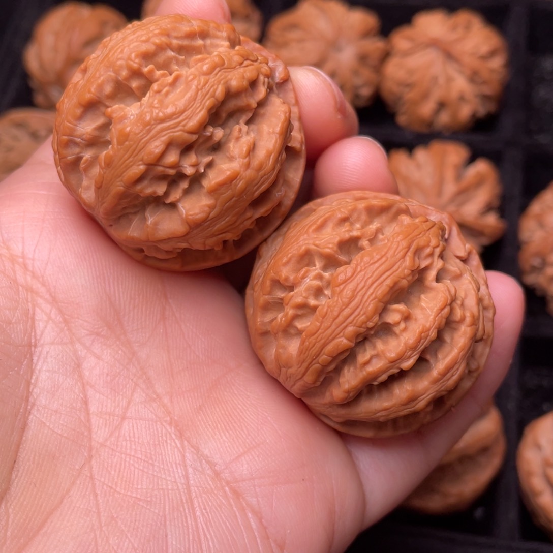 文玩核桃吊坠秦岭山脉文玩核桃