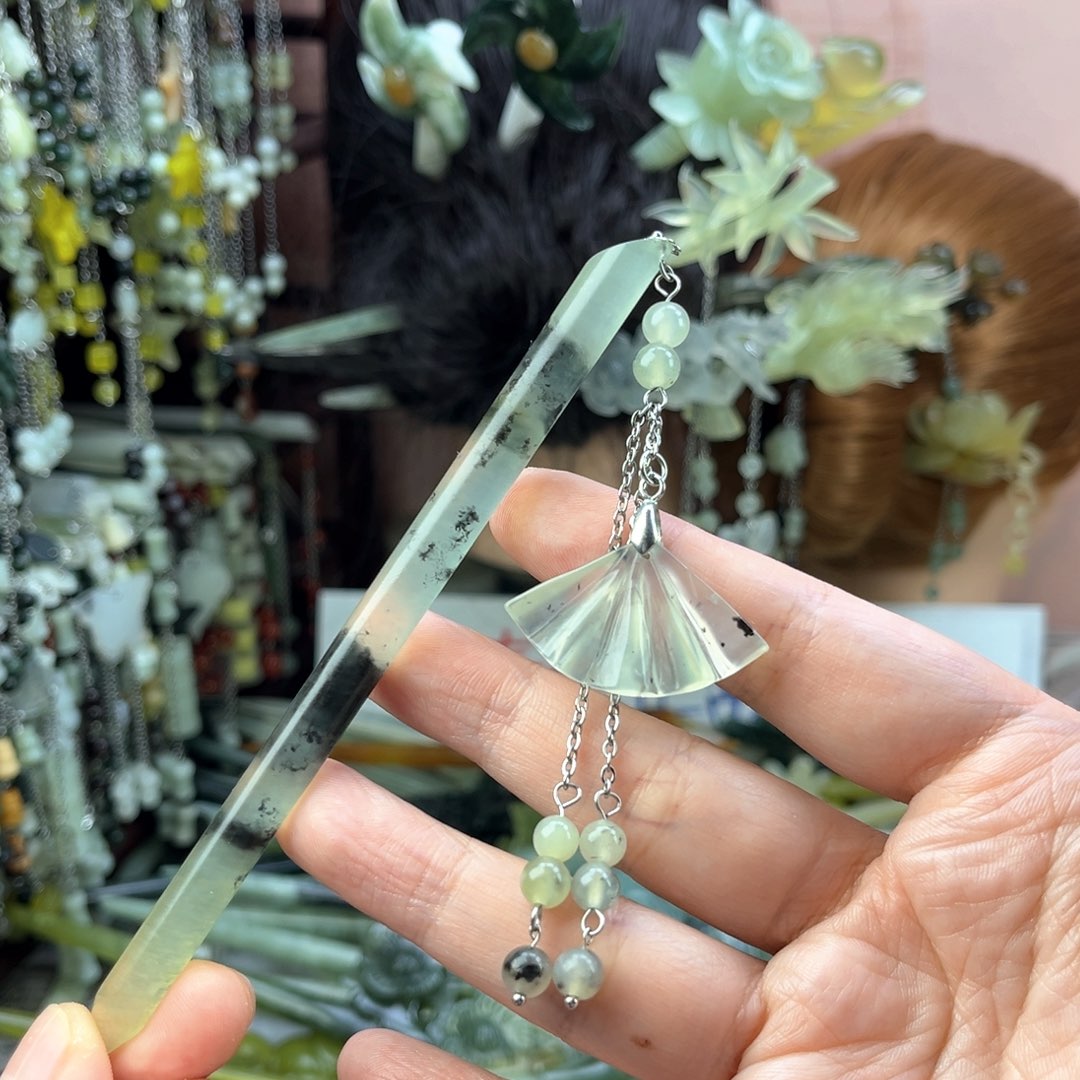 蛇纹石玉发饰未镶嵌13.5厘米左右