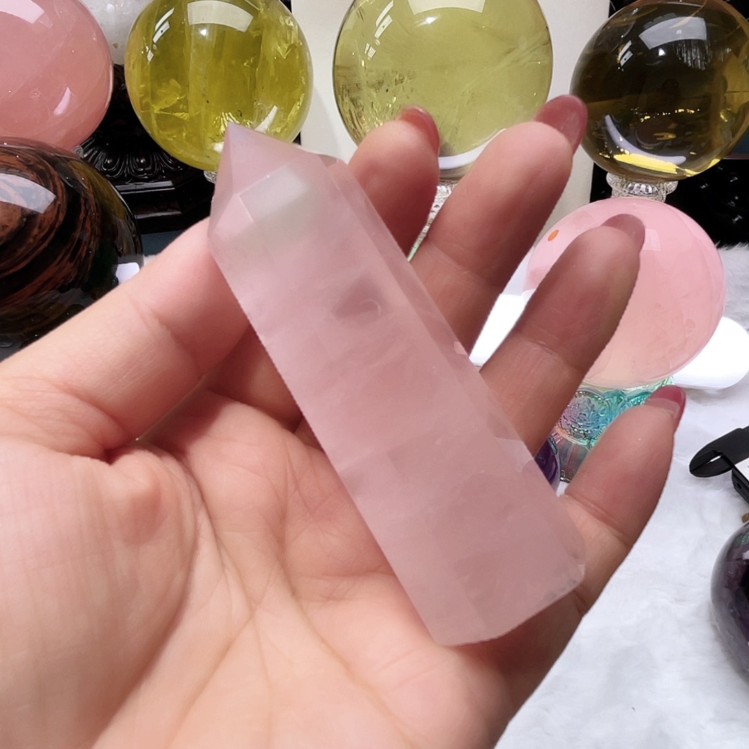 未镶嵌珠宝半成品水晶