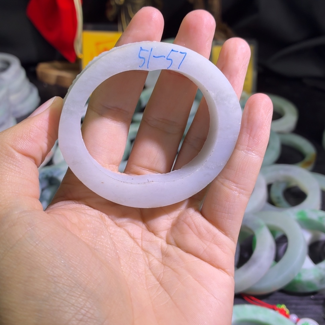 定制翡翠未镶嵌天然翡翠A货毛胚手镯定制