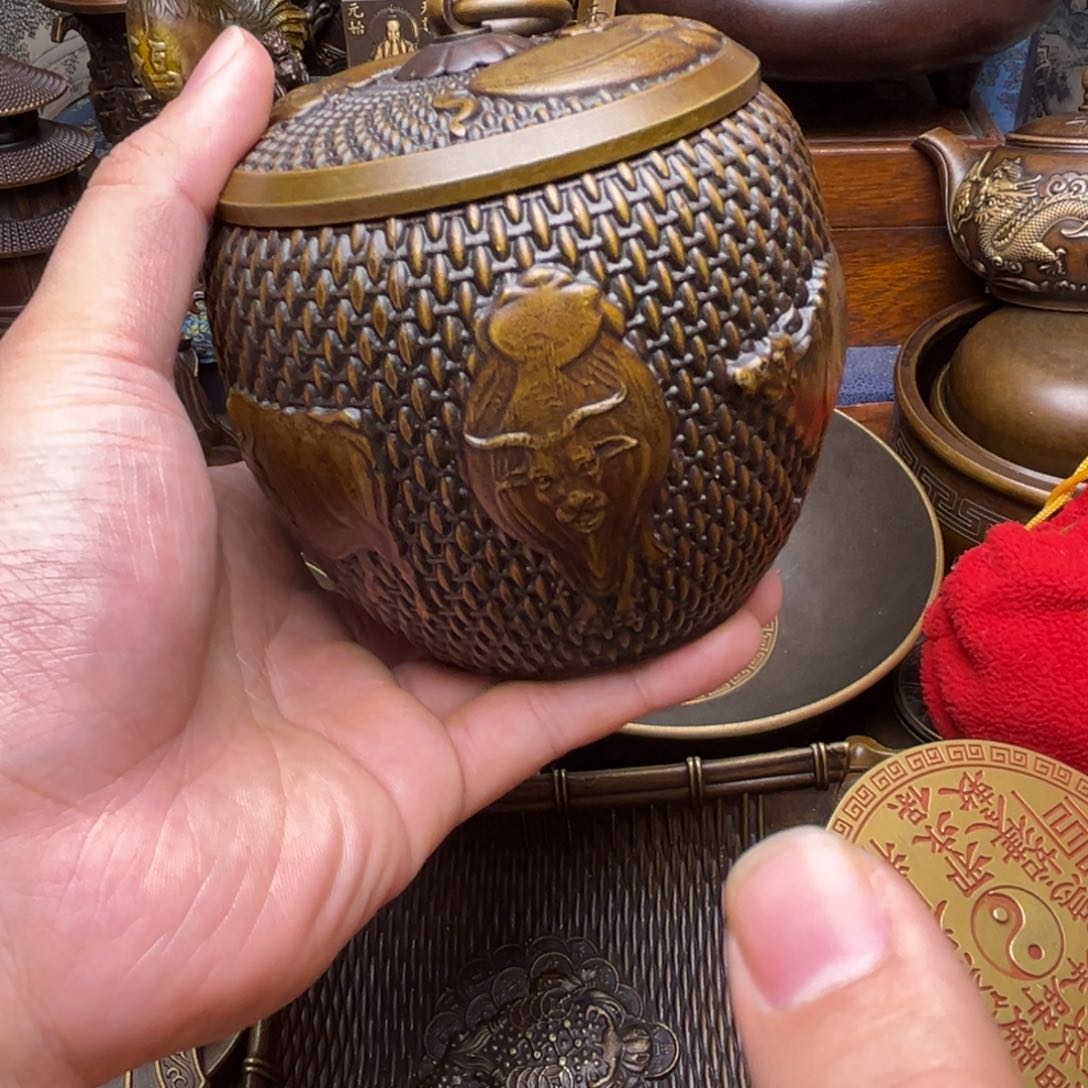 精美铜器，点击下单