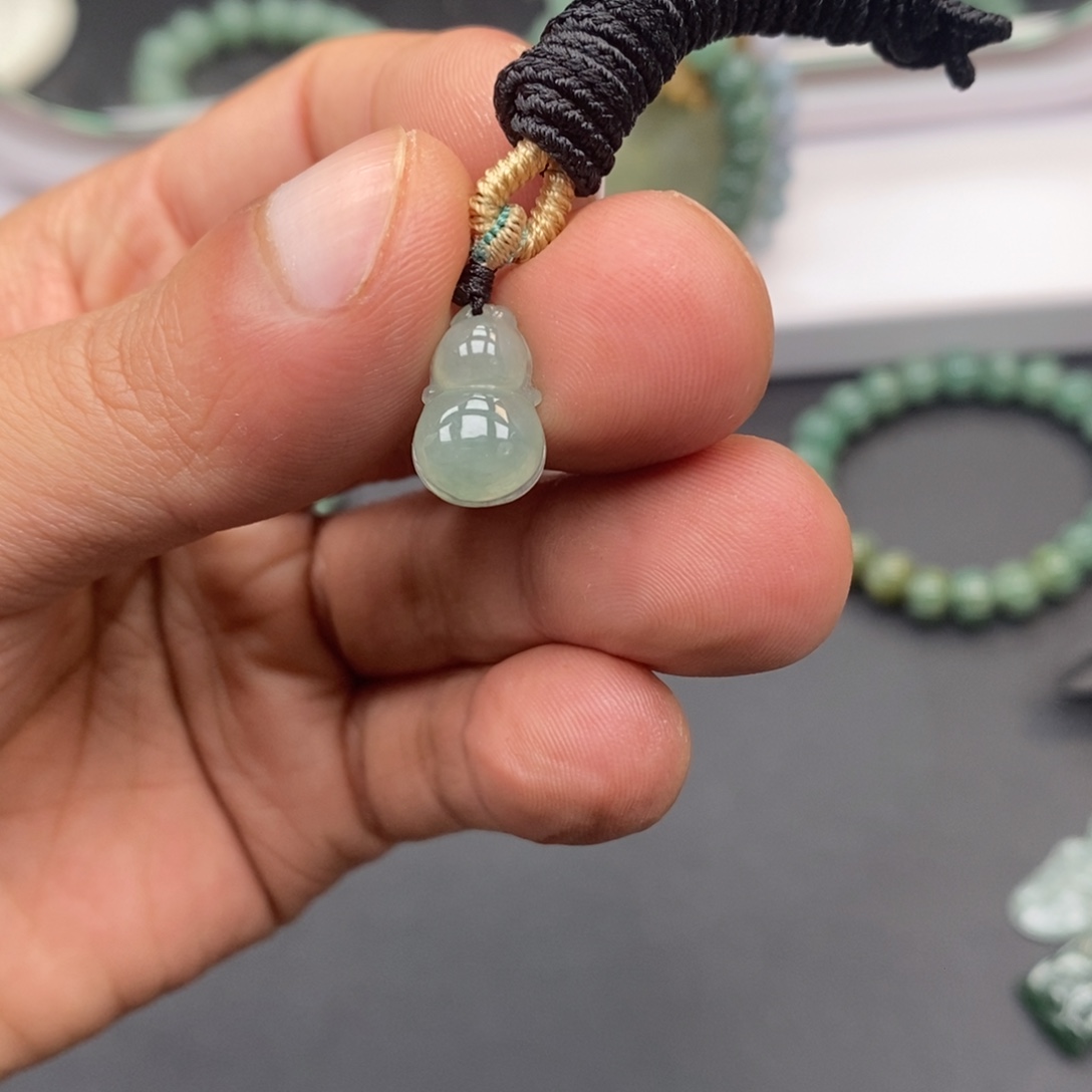 翡翠未镶嵌手链天然a货翡翠05