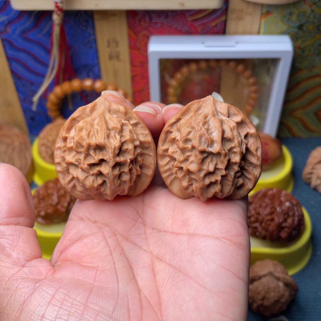 文玩核桃把件41龙鳞