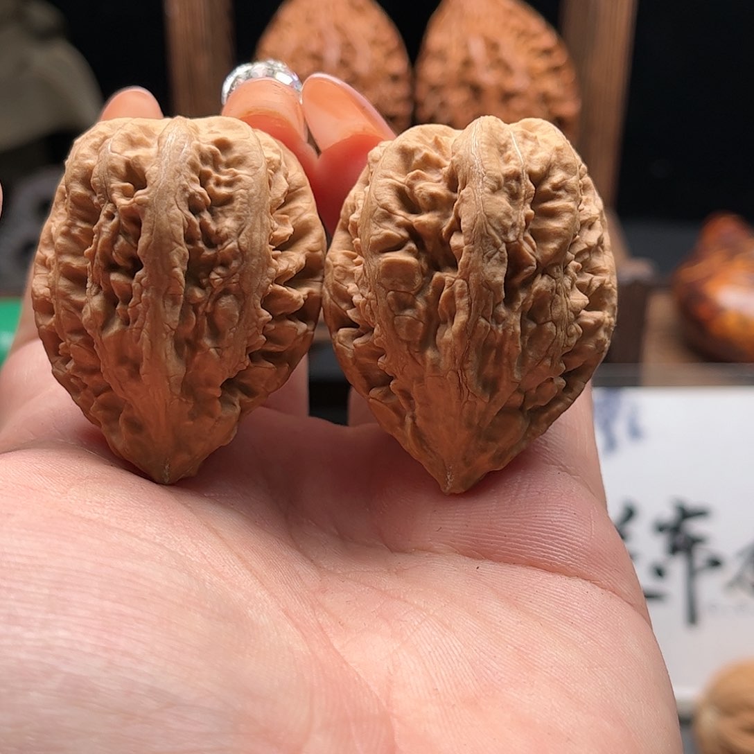 文玩核桃把件关东木子家楸大胖53