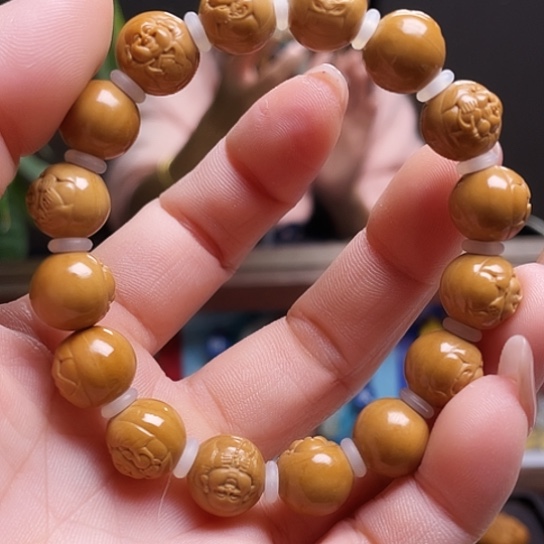 橄榄核手串/手链?*然橄榄核