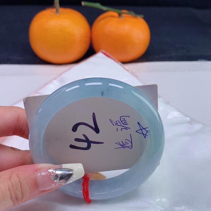 翡翠手镯未镶嵌56565656