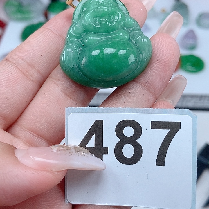 翡翠颈饰未镶嵌吊坠