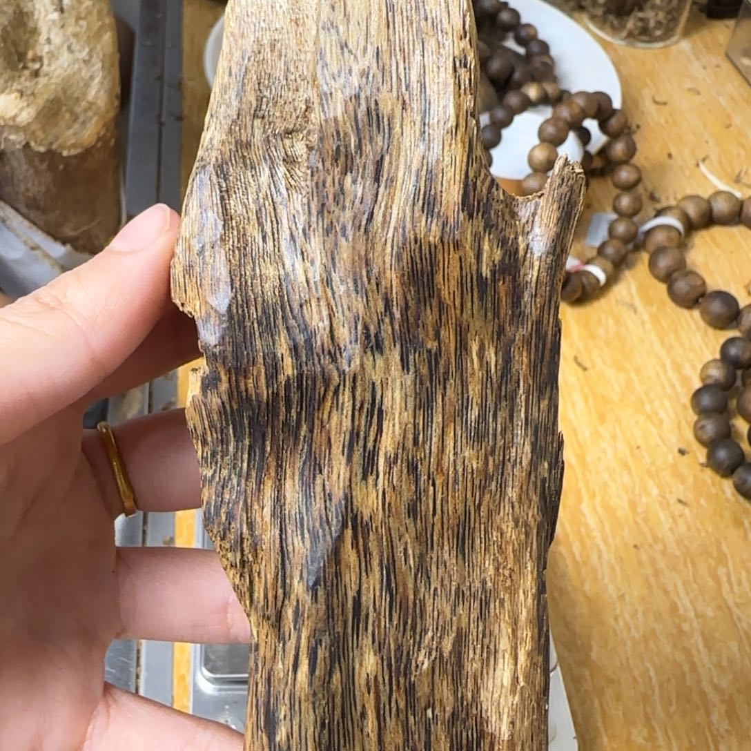 沉香沉香碎屑海南露河虫漏31g