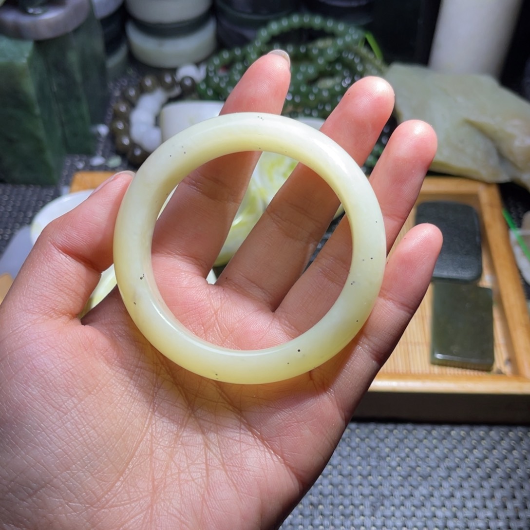 未镶嵌和田玉珠宝半成品梦**你