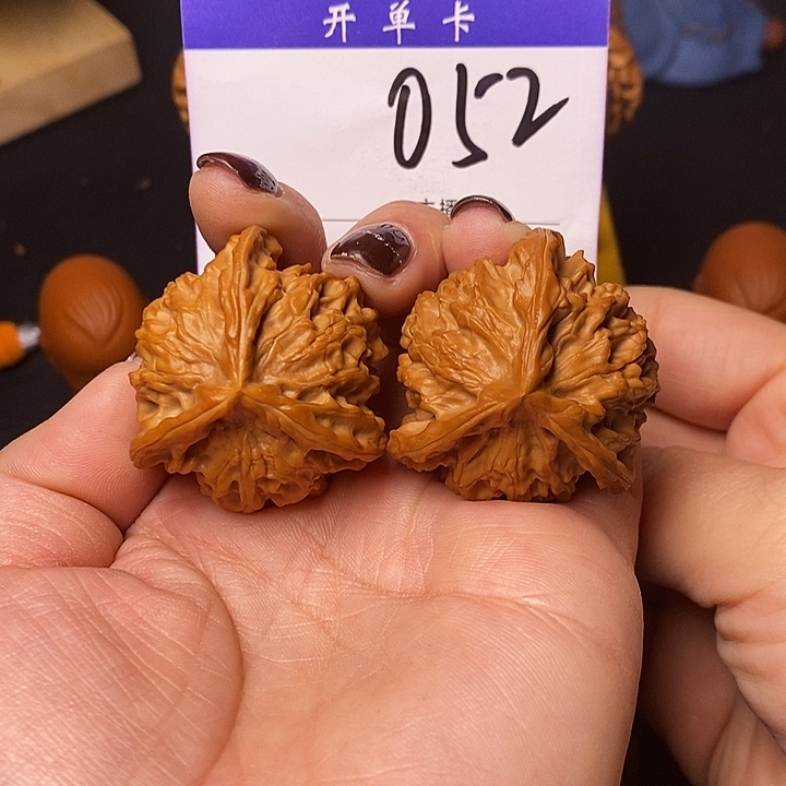 无***畏吊坠桃核文玩核桃盘山三棱39微修n