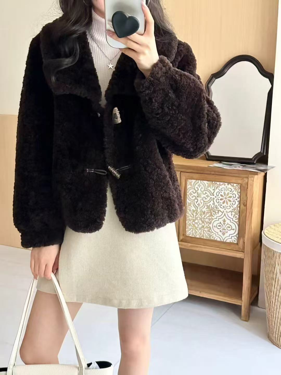 欧洲站乌衣轩冬季新款时尚高档外套女