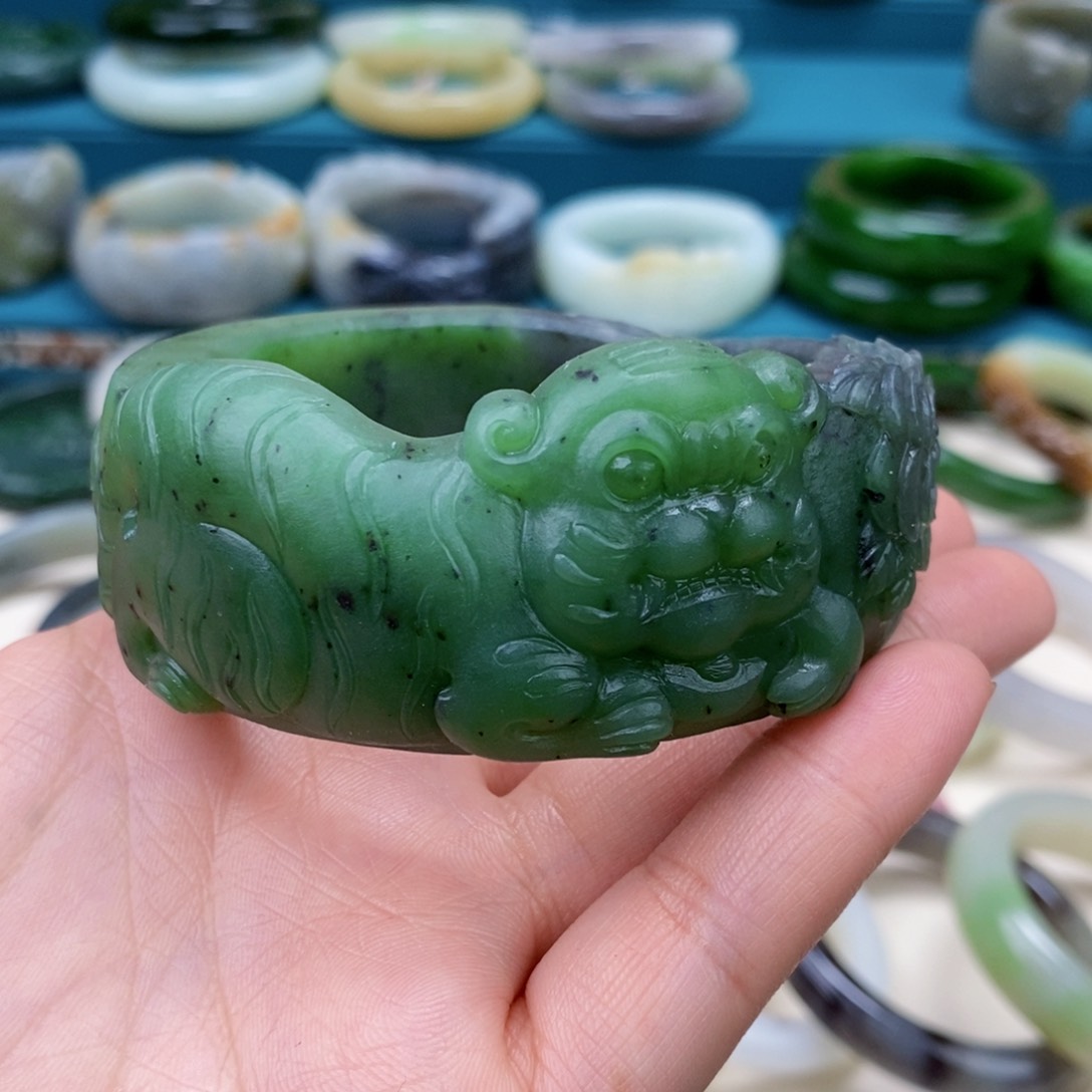 和田玉手镯57.4定制未镶嵌