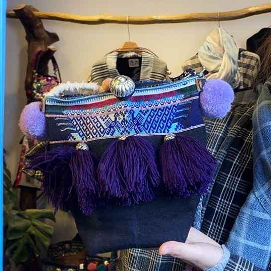 织绣手工制作包包