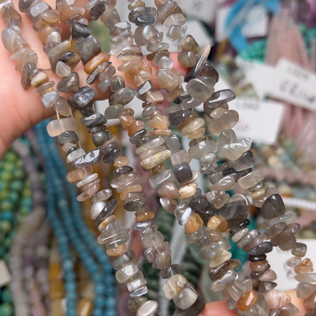 玛瑙/玉髓合金珠宝半成品L352。天然黑骨干碎石随形一条80cm