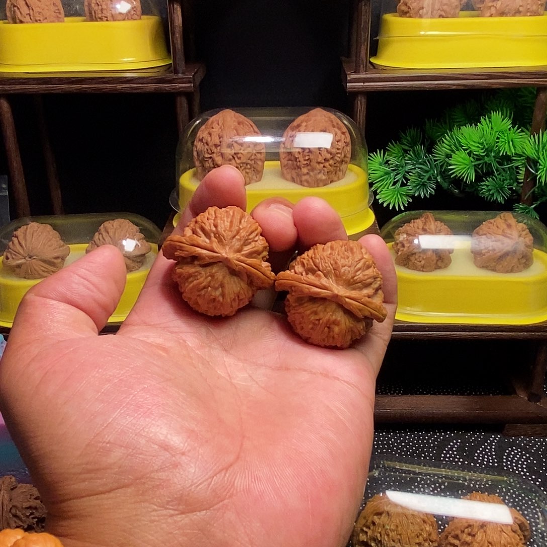 吊坠文玩核桃球白