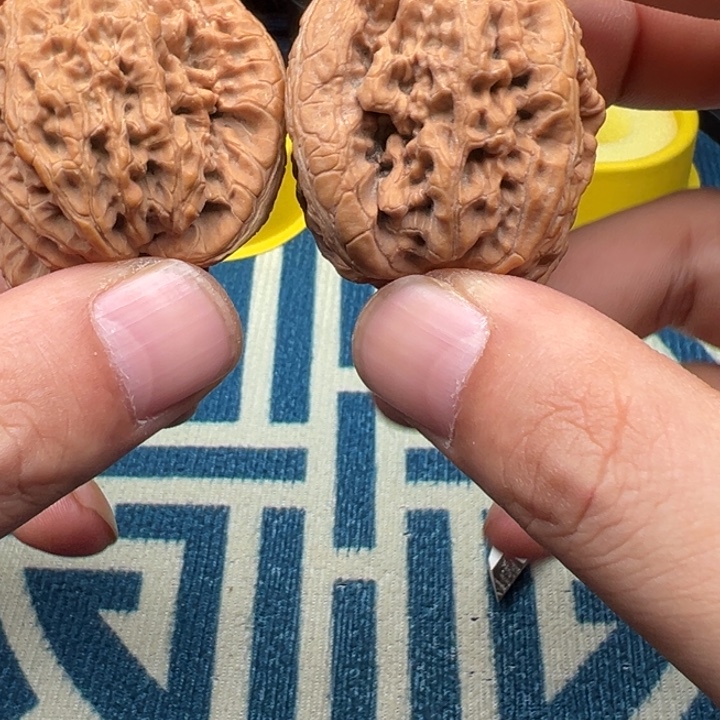 桃核吊坠金公子47