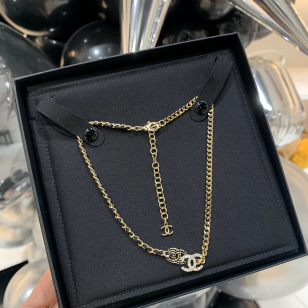 全新未使用 Chanel/香奈儿 经典熊猫黑白拼钻choker项链