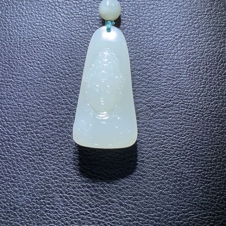 和田玉颈饰未镶嵌怪*叔