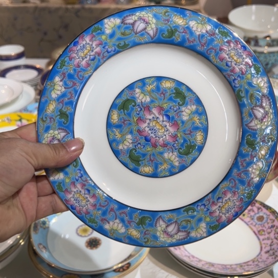 骨瓷珐琅彩珐琅工艺制作