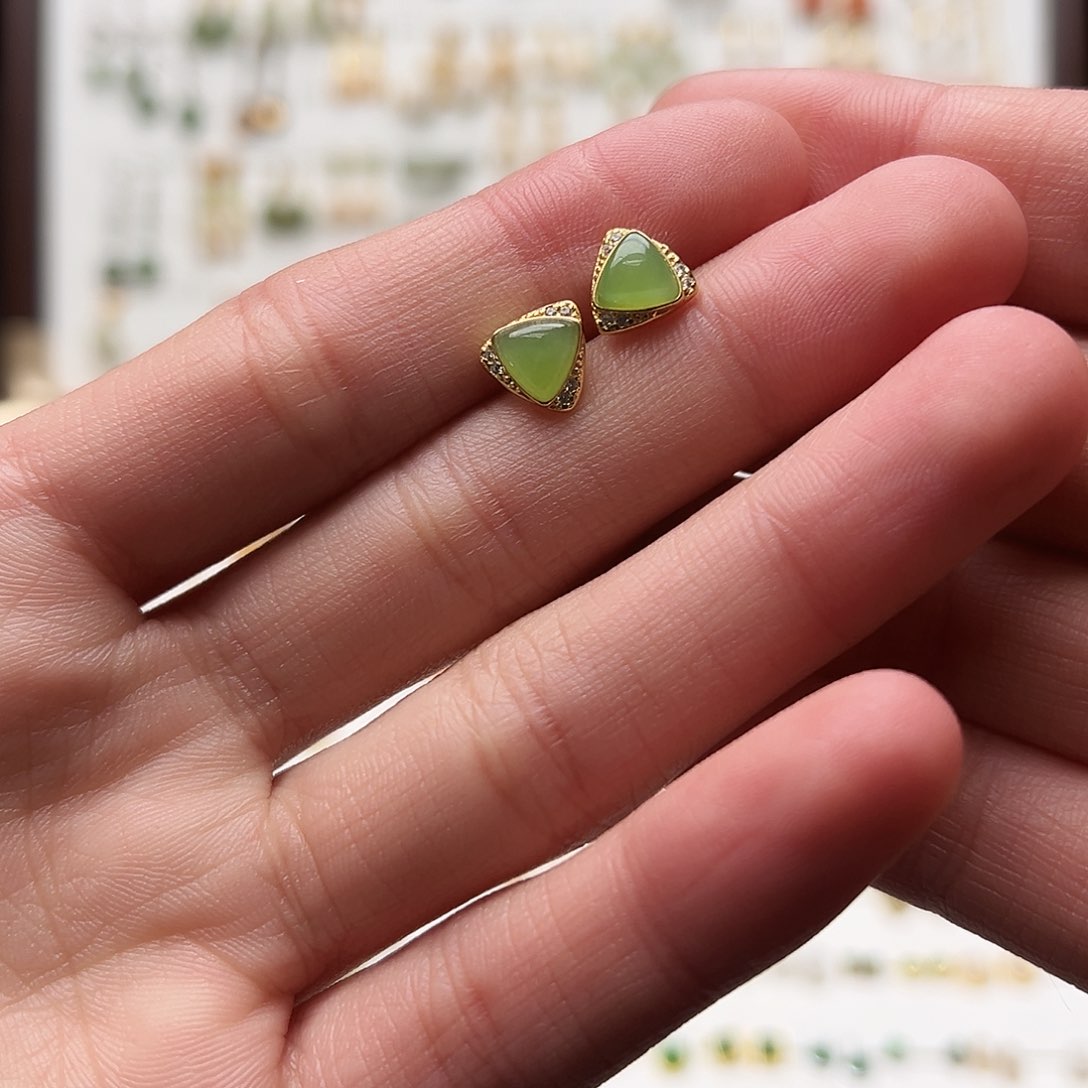 银S925镀金镶嵌和田玉耳钉